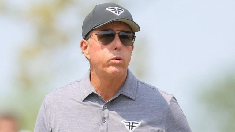 LIV Golf confirms latest big signing as PIF / PGA Tour deal looms